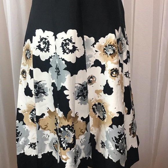 DressBarn Sleeveless Dress Size 6 - Picture 6 of 10